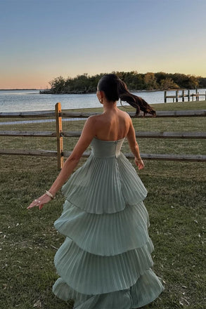 Elegant Green A-line Straight Across Long Formal Gown to Impress,WGP1742