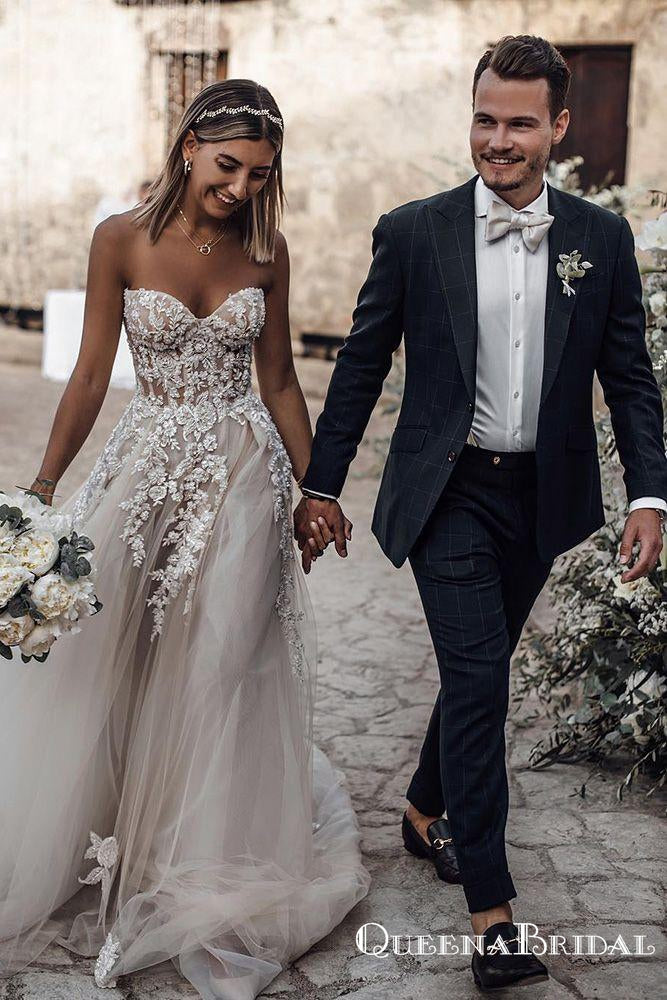 Romantic Sweetheart A-Line White Wedding Dresses with 3D Flower Applique, QB0819