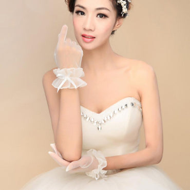 Gloves, White Gloves, Wedding Gloves, Bridal gloves, stretch gloves, Audrey Hepburn gloves, Victorian Gloves, TYP0546